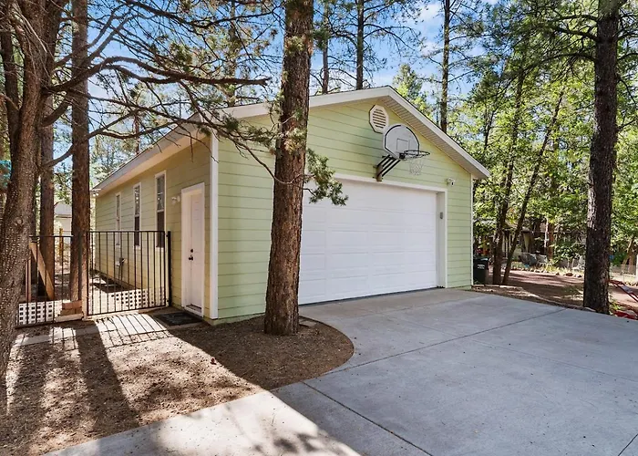 Holiday home The Az Notebook, Sleeps 28, Included