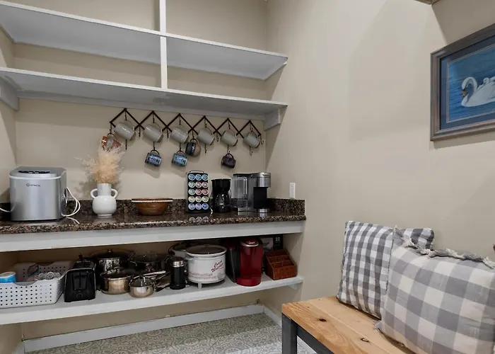 The Az Notebook, Sleeps 28, Included Holiday home