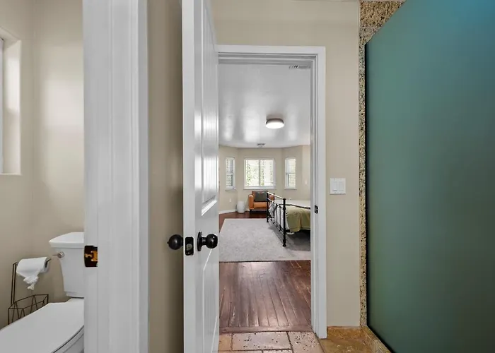 The Az Notebook, Sleeps 28, Included Holiday home
